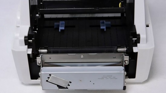 Vonalkód nyomtatók automatikus vágóval: hatékony vágás a termelés növeléséhez